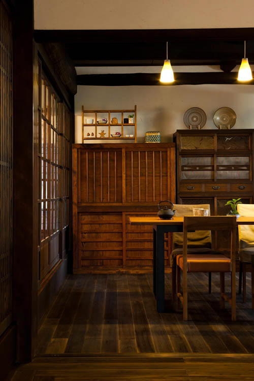 Мебель в японском стиле на кухне.